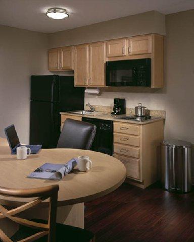 Candlewood East By Ihg