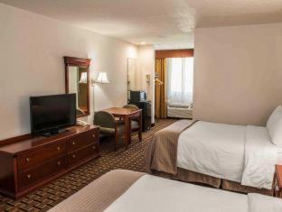 Travelodge By Wyndham Speedway Hotel