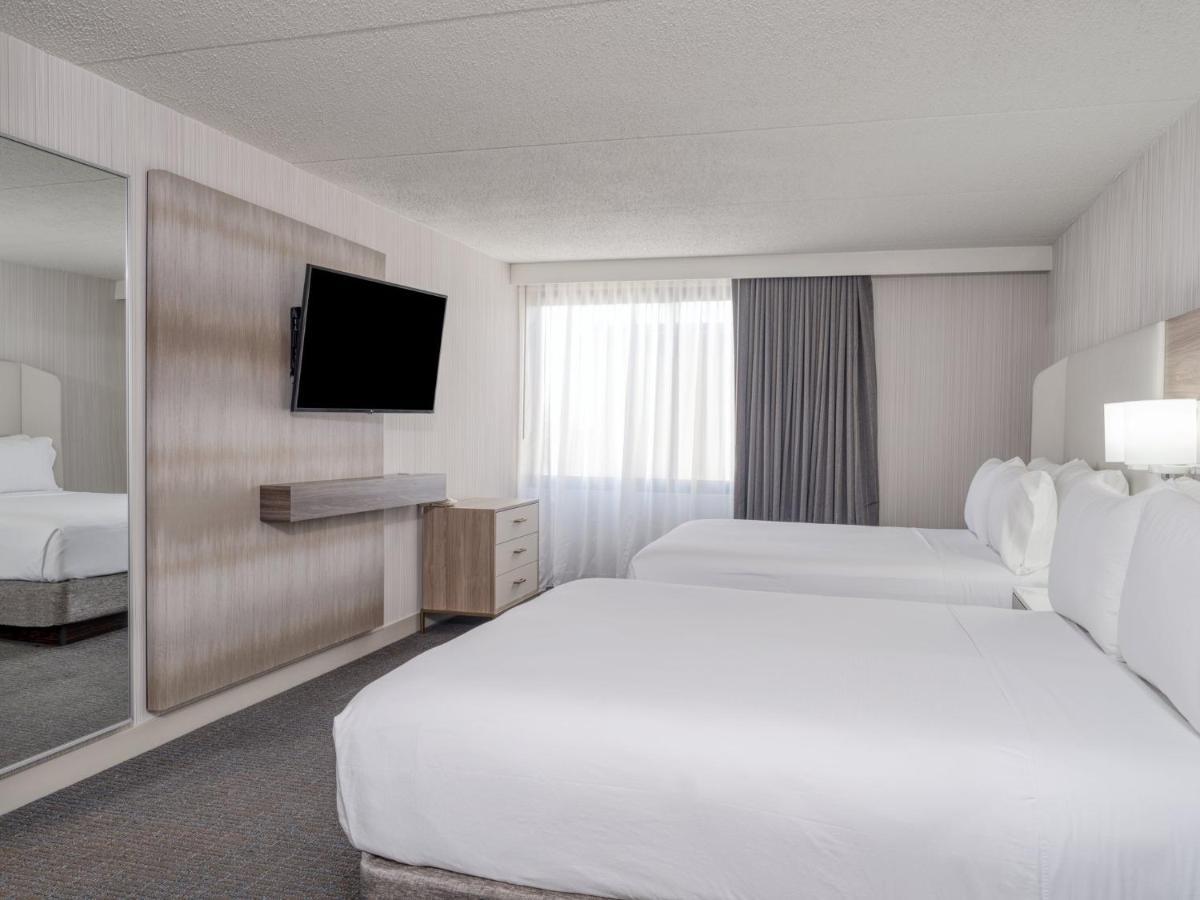 Crowne Plaza Indianapolis-airport By Ihg 4* Indianapolis