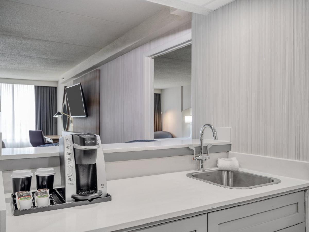 Crowne Plaza Indianapolis-airport By Ihg 4*