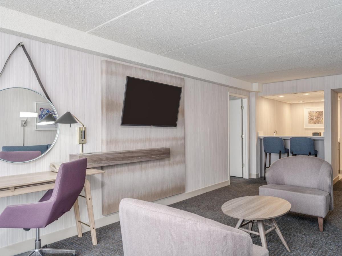 Crowne Plaza Indianapolis-airport By Ihg 4*