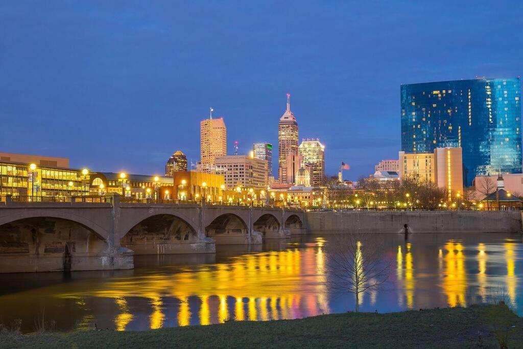 Dreamplace Bana Indianapolis