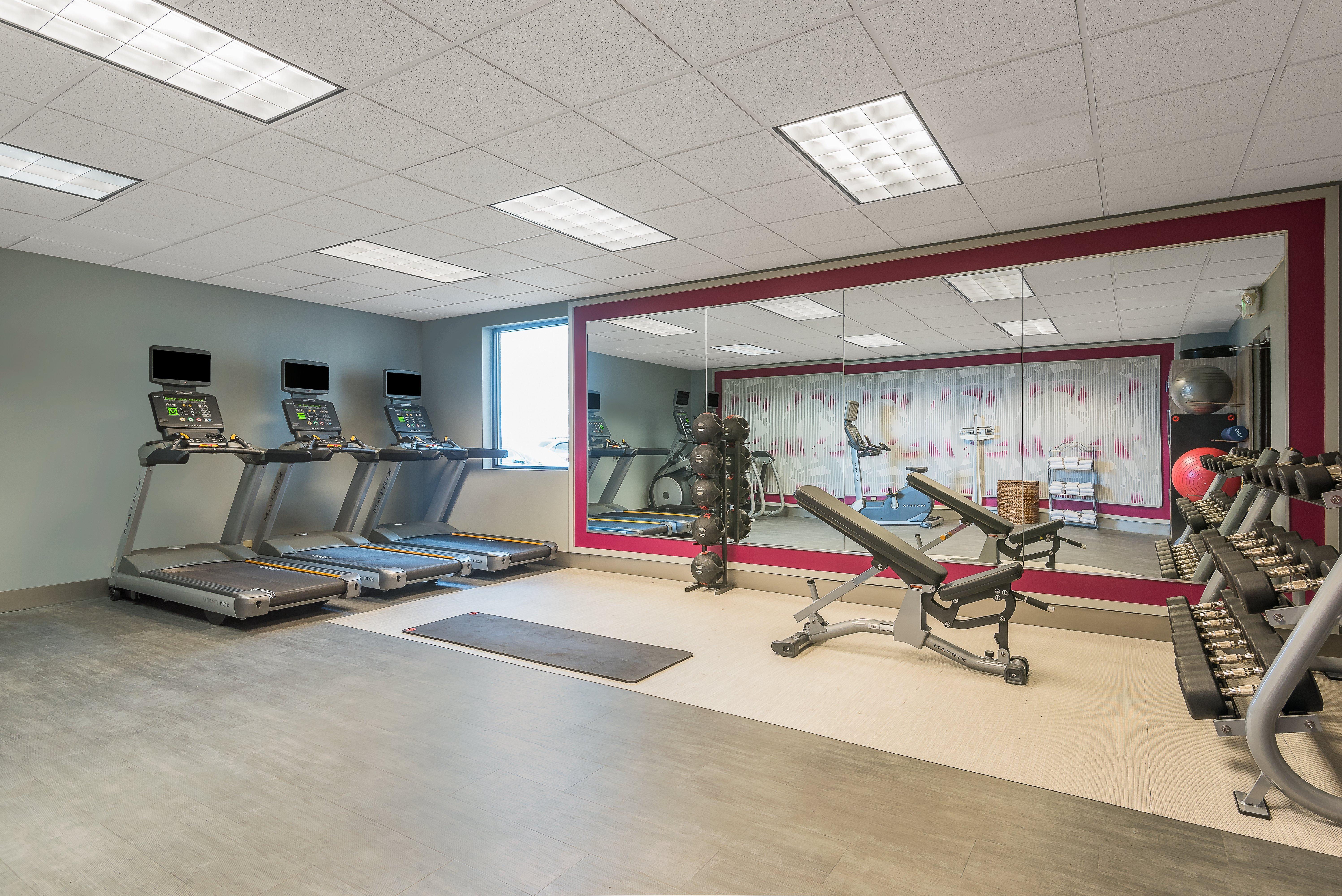 Crowne Plaza Indianapolis-airport By Ihg Indianapolis