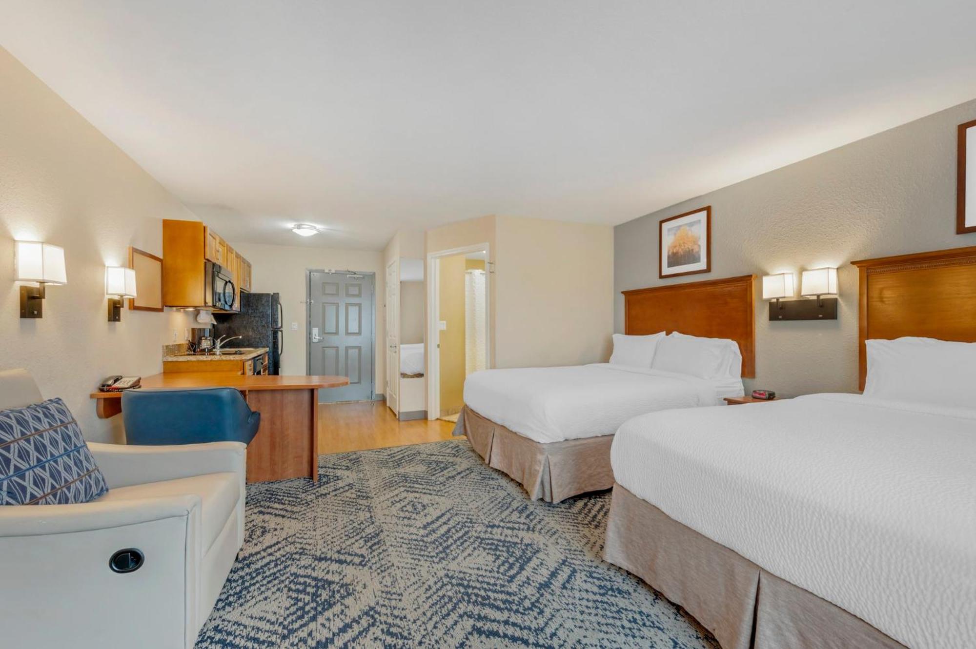 Candlewood East By Ihg Hotel Indianapolis