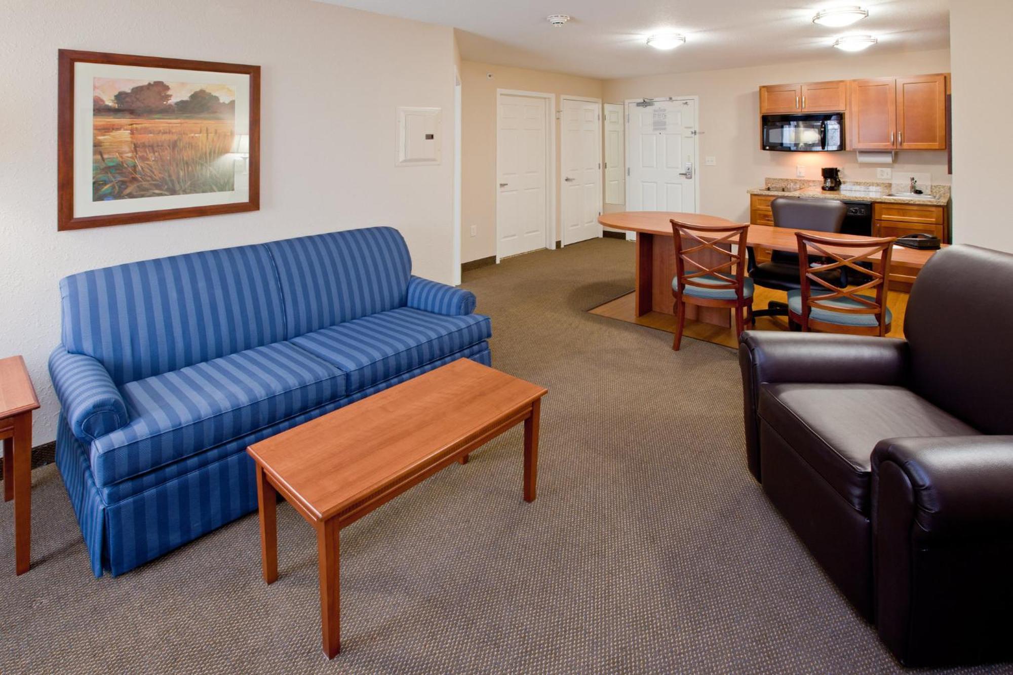Candlewood East By Ihg 3*