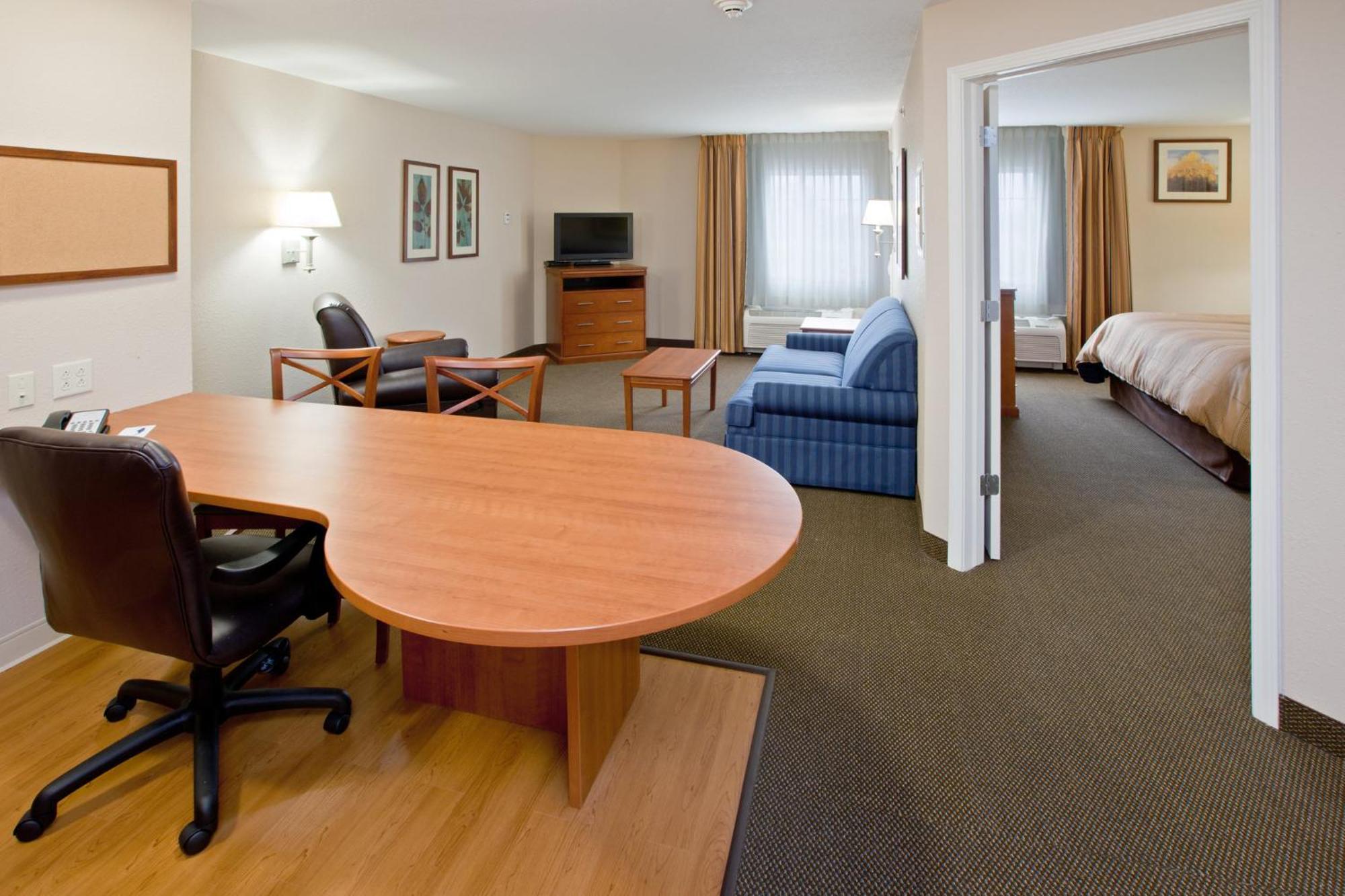 Candlewood East By Ihg