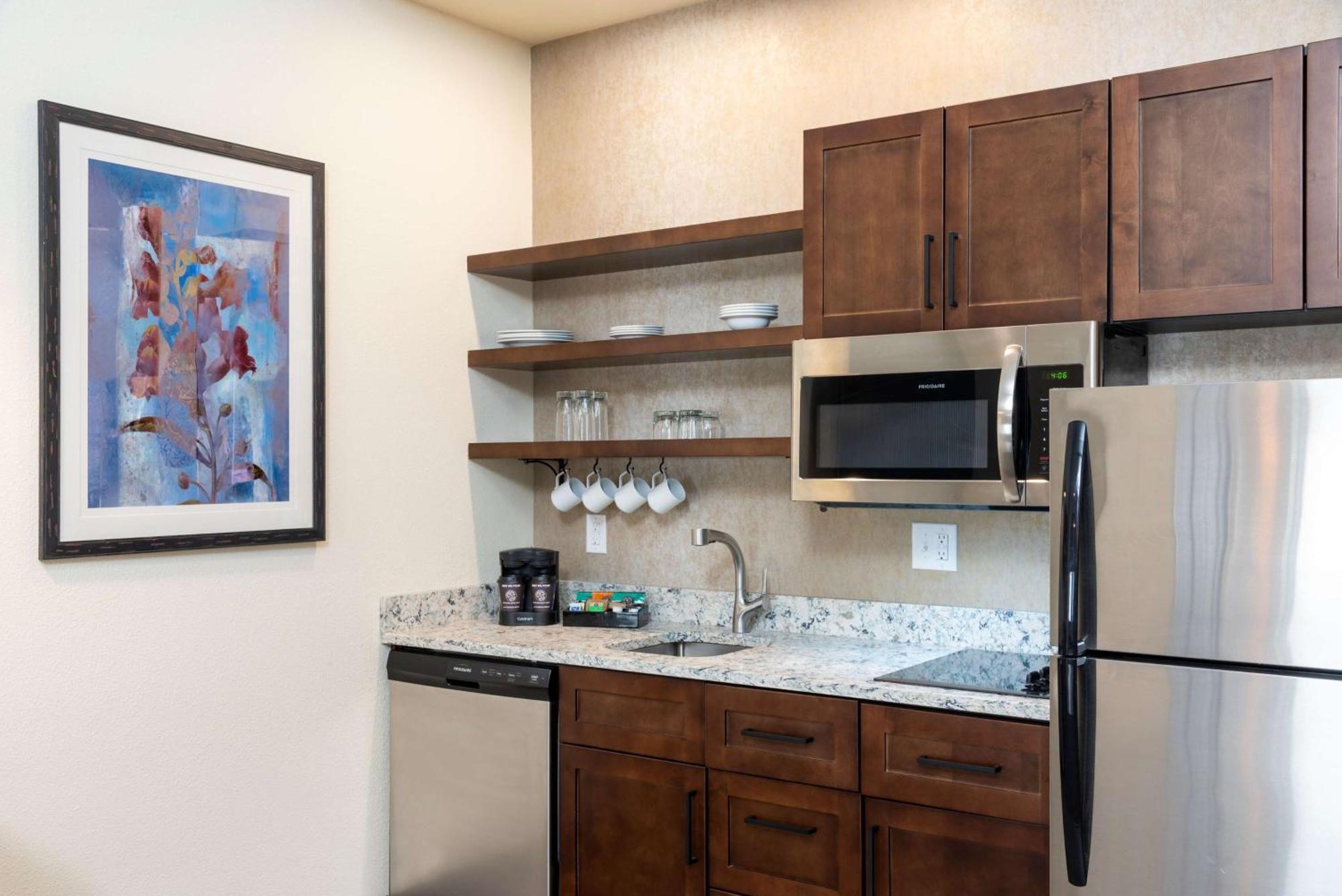 Homewood By Hilton Downtown Hotel Indianapolis