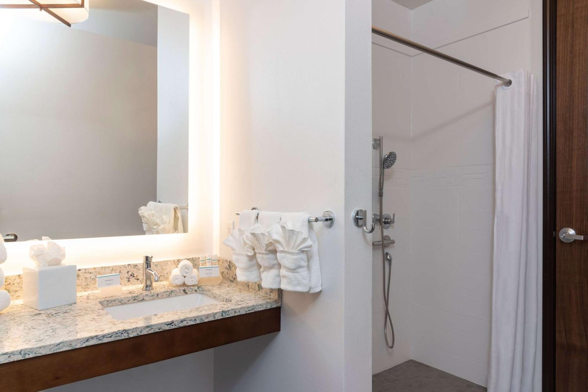Homewood By Hilton Downtown Hotel 3*