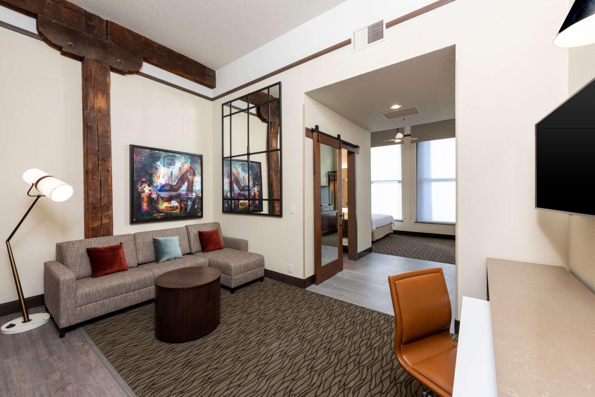 Hotel Homewood By Hilton Downtown 3*