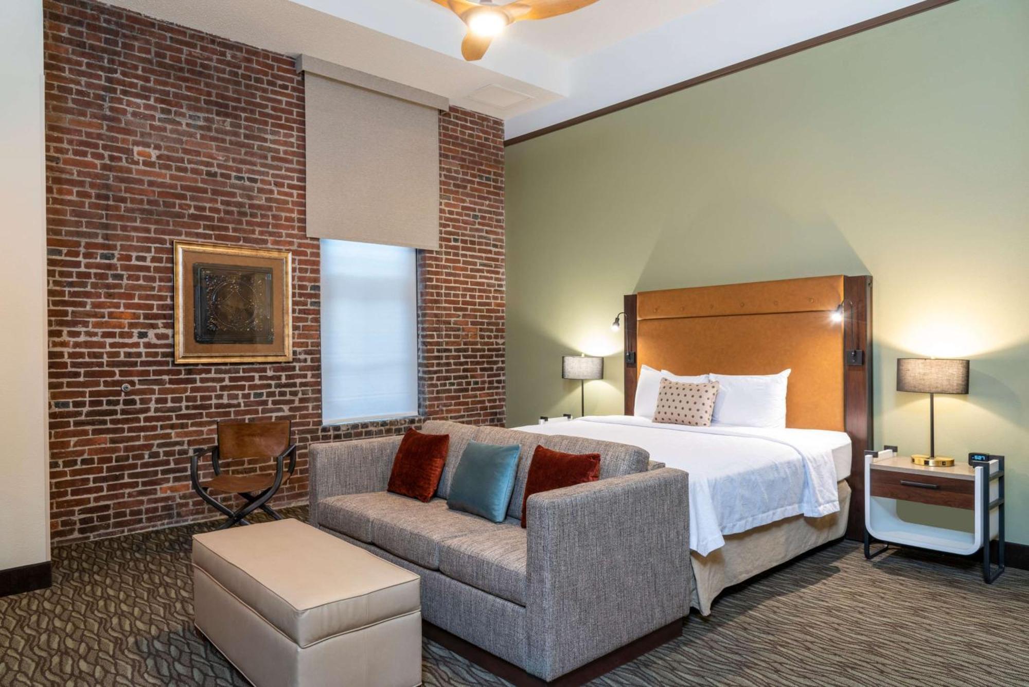 Homewood By Hilton Downtown