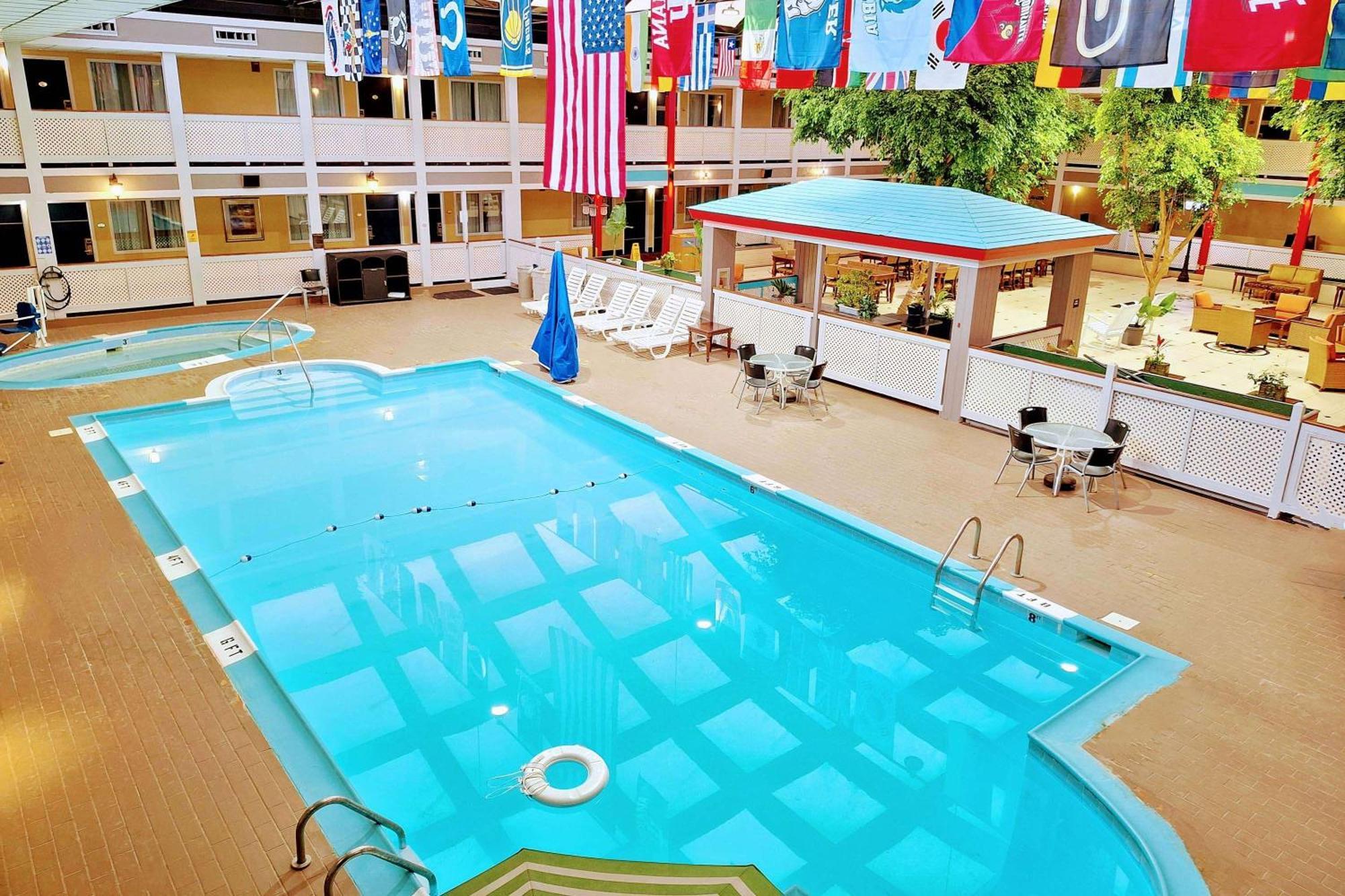 Travelodge By Wyndham Speedway Hotel