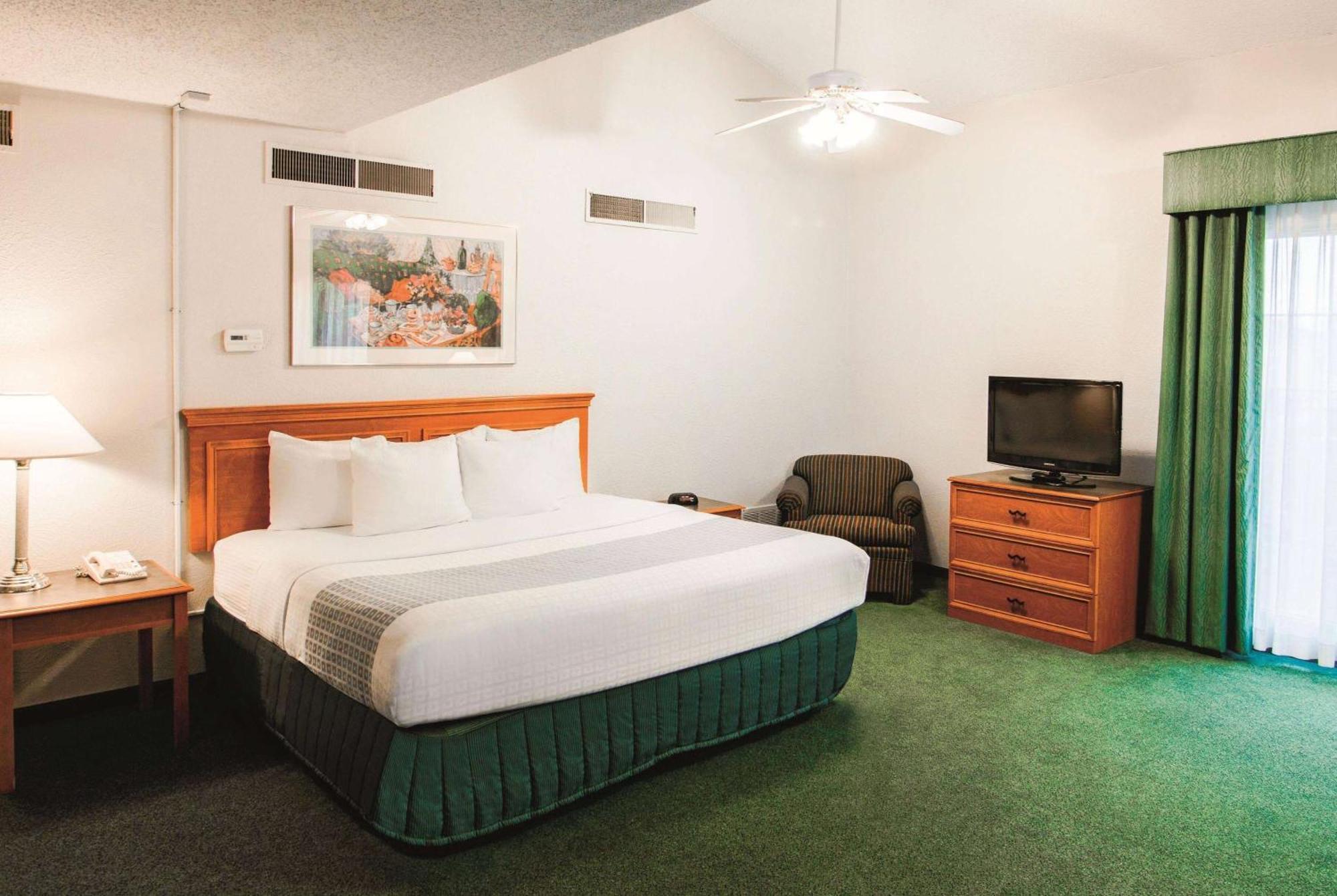 Hotel La Quinta By Wyndham Airport Lynhurst