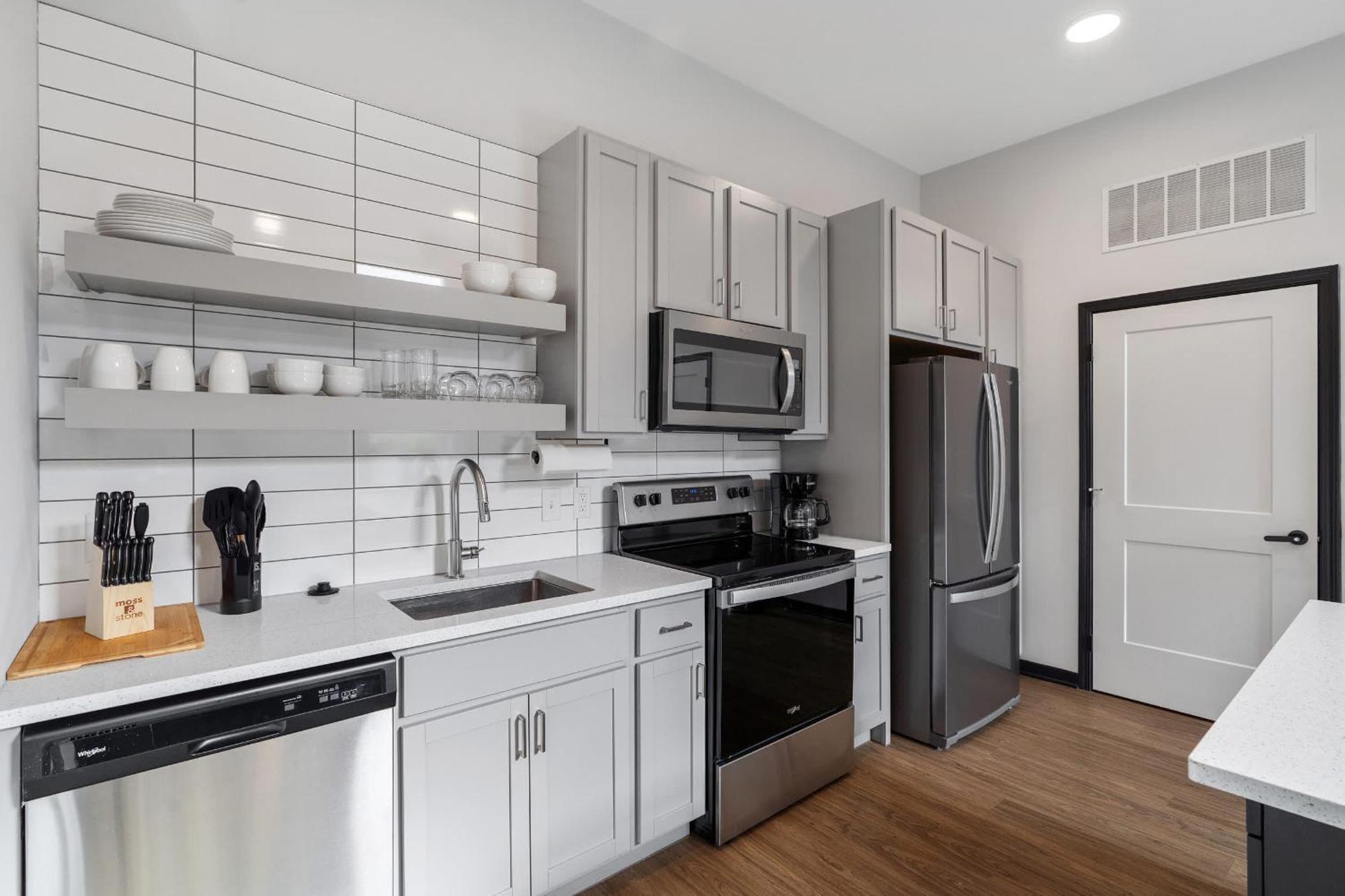 Cozysuites Mass With Parking Lounge & Roof Deck #23 Apartment *