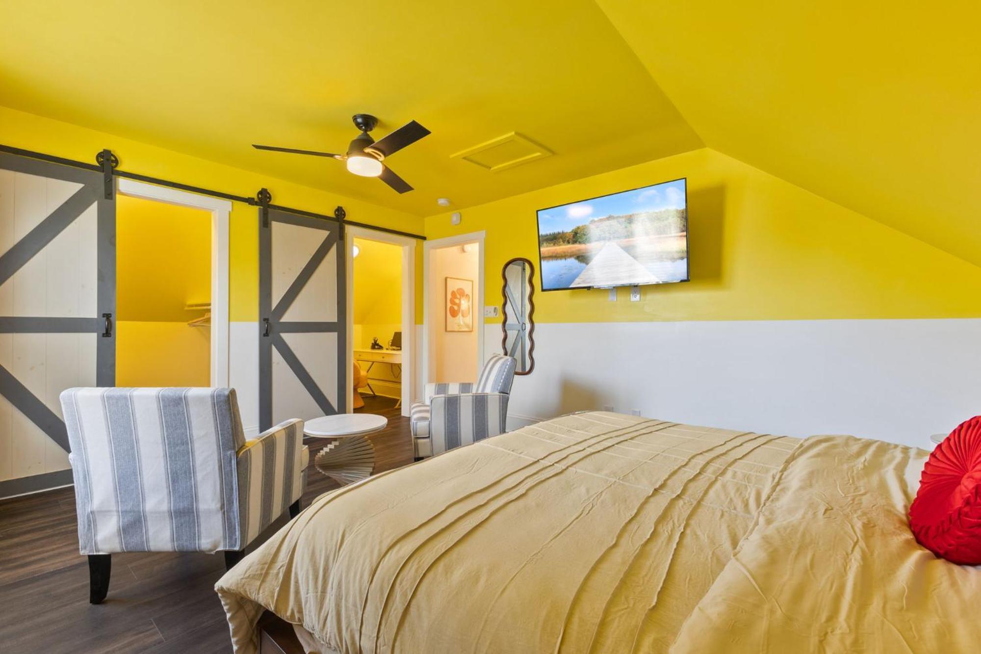And Play Indy - Indoor Fun - Great For Families - Sleeps 10 Holiday home Indianapolis