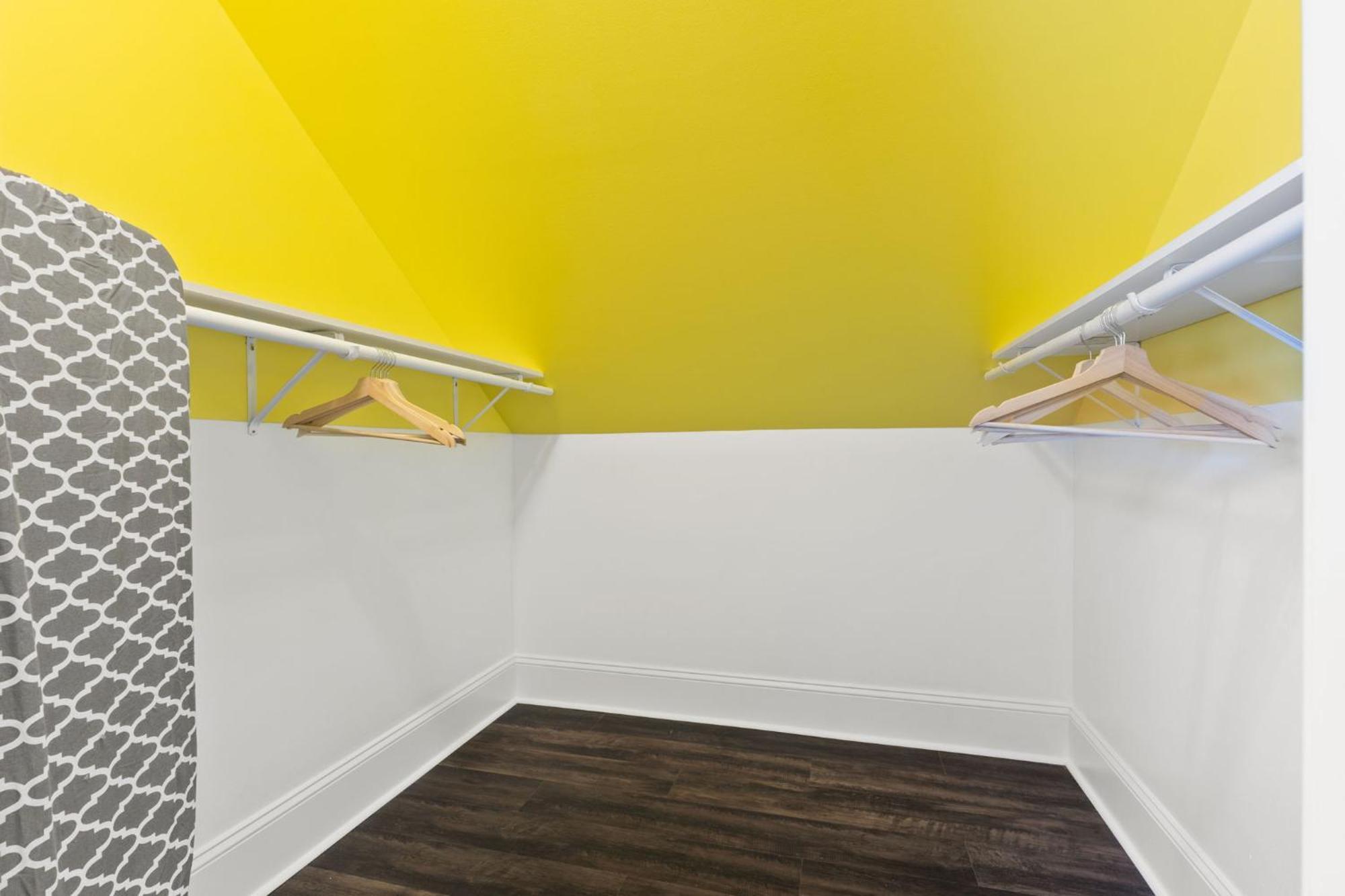 Holiday home And Play Indy - Indoor Fun - Great For Families - Sleeps 10