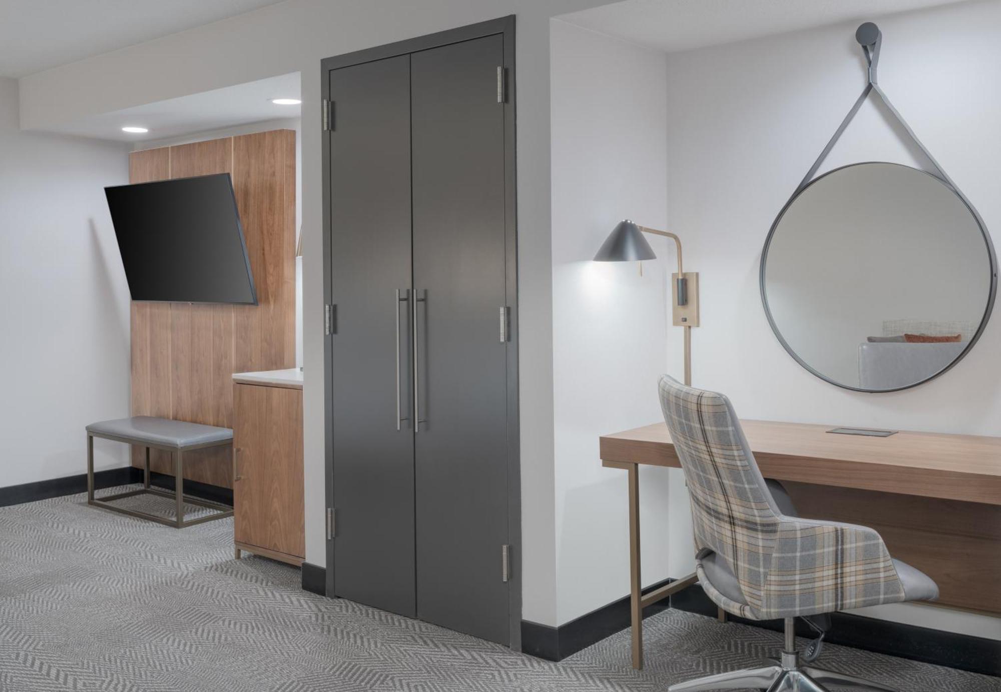 Crowne Plaza Indianapolis-dwtn-union Stn By Ihg Hotel Indianapolis