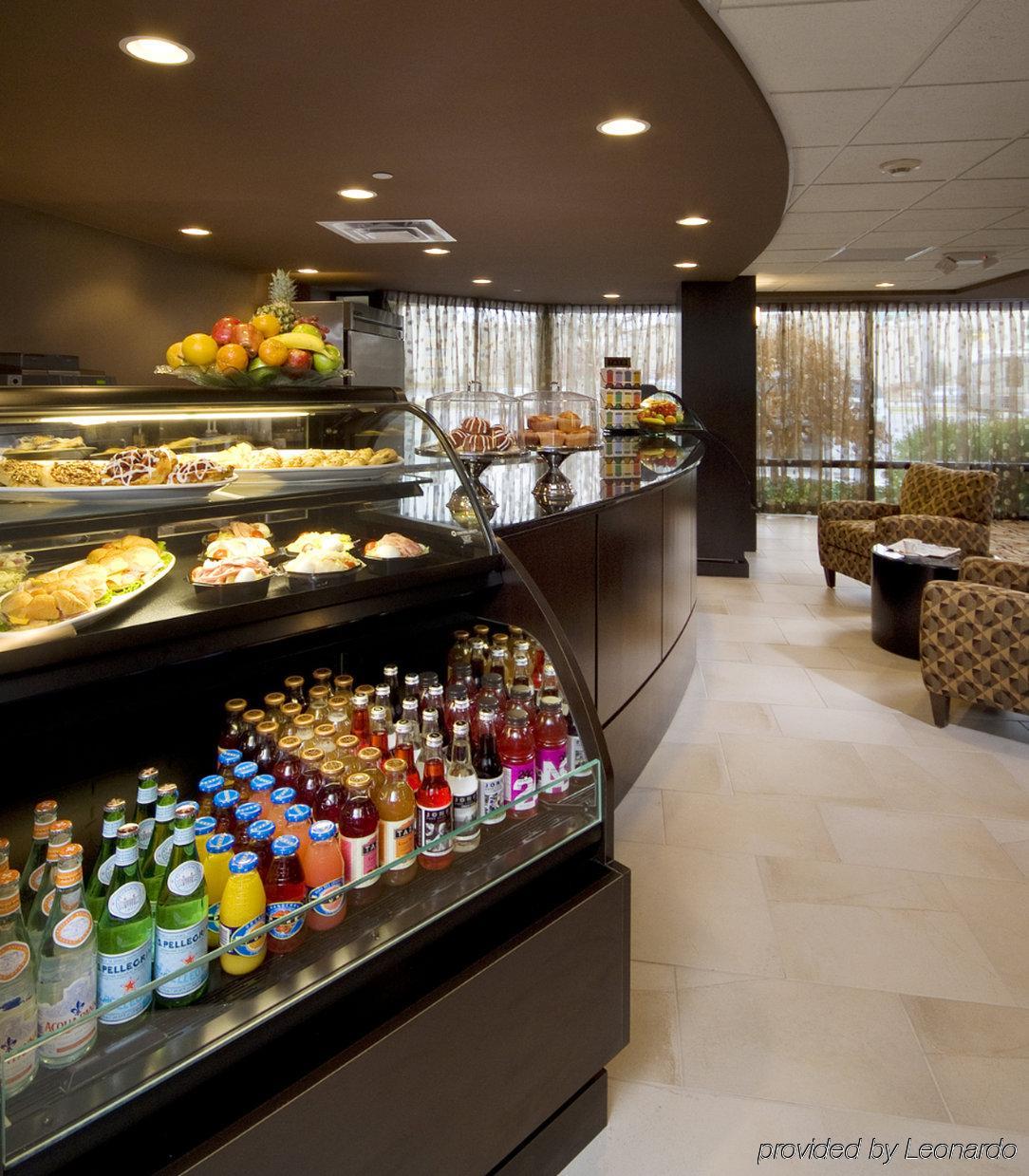 Crowne Plaza Indianapolis-airport By Ihg Hotel 4*