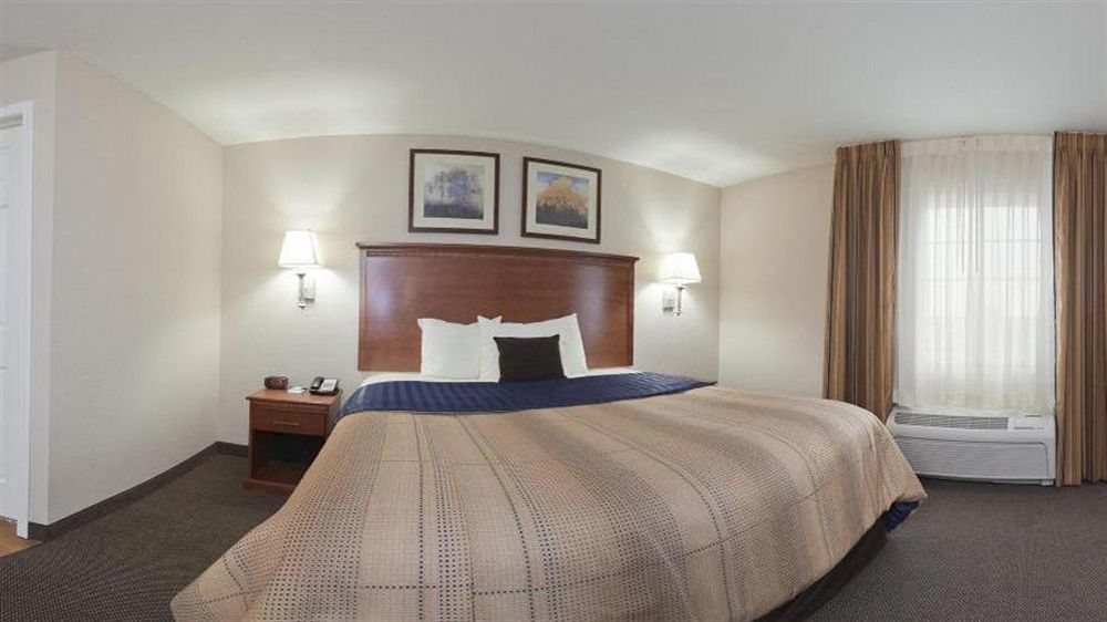 Hotel Candlewood East By Ihg 3*