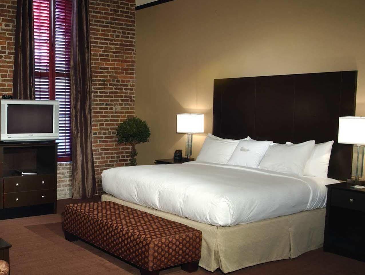 Hotel Homewood By Hilton Downtown Indianapolis