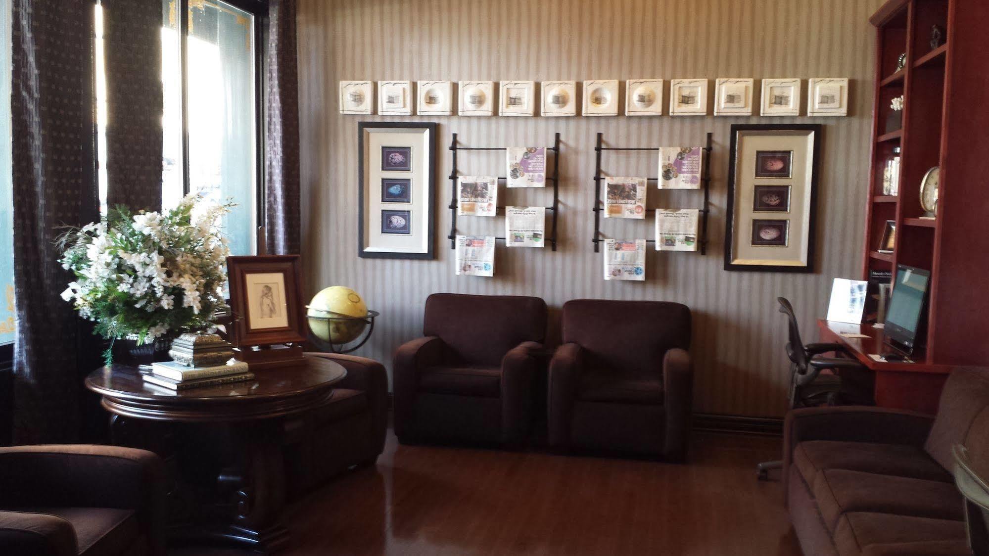Hotel Homewood By Hilton Downtown Indianapolis