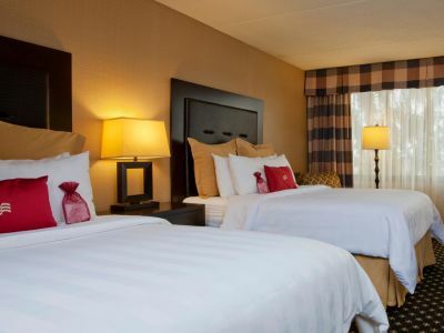 Hotel Crowne Plaza Indianapolis-airport By Ihg Indianapolis