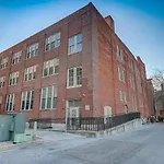 Frontdesk 1010 Central Apts Downtown Indy