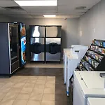 Days Inn By Wyndham Indianapolis South