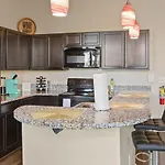 Cozy Indy Get Away - Private Room - Shared