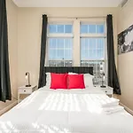 Private Bed Downtown Indy - Shared