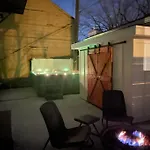 Downtown Indy Hot Tub & Fire Pit