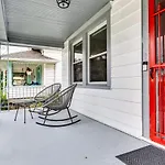 Indianapolis Vacation Rental About 4 Mi To Downtown!