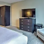 Embassy Suites By Hilton Indianapolis North