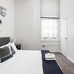 Bold 2Br 2Ba In The Block Apartment By Cozysuites