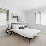 Cozysuites Upscale Modern 2Br Broad Ripple