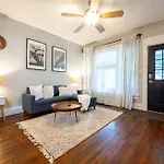 5 Min Fountain Square - Cozy Bates-Hendricks Home