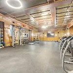 Cozysuites - 1Br With Direct Skybridge Access #2