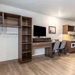 Woodspring Suites Indianapolis Castleton