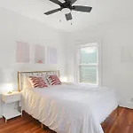 Comfy Apartment In Indianapolis