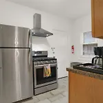 Comfy Apartment In Indianapolis