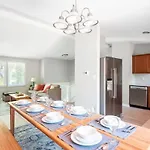 Westside Splendor- 10 Mins To Speedway- Firepit