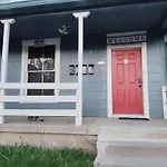 Zen Haven 3- Close To Downtown Indianapolis- Queen Bed