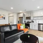 Cozysuites On Mass With Garage Parking #3