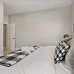King Bed-Sleep 8-Baby-Fireplace-Laundry
