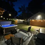 Sobroboho Hideaway