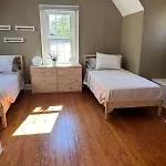 Rosslyn Retreat