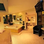 Sybaris Pool Suites - Indianapolis