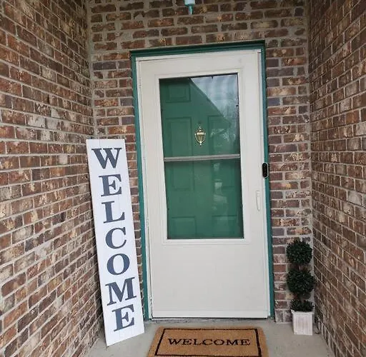 Cozy Indy Home