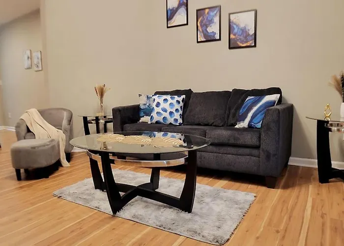 2 Bd 2 Bath - 5 Min To Downtown