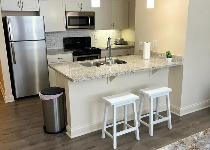 Modern 1 Bedroom Apartment
