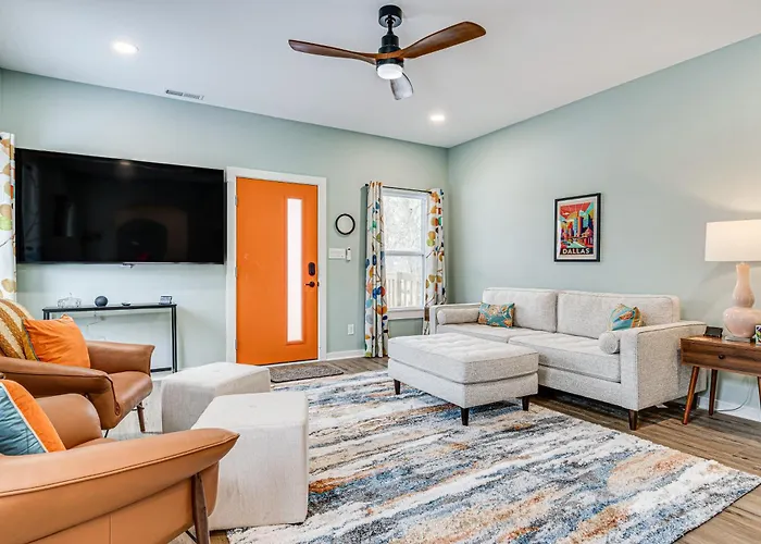 Chic Sobro Charmer With Covered Porch!